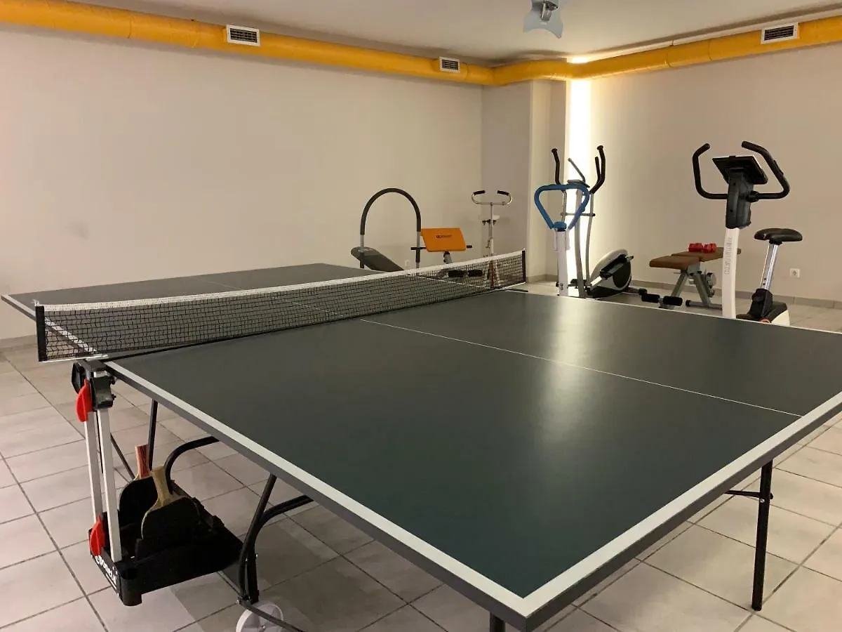 The Hub Athens Apartment